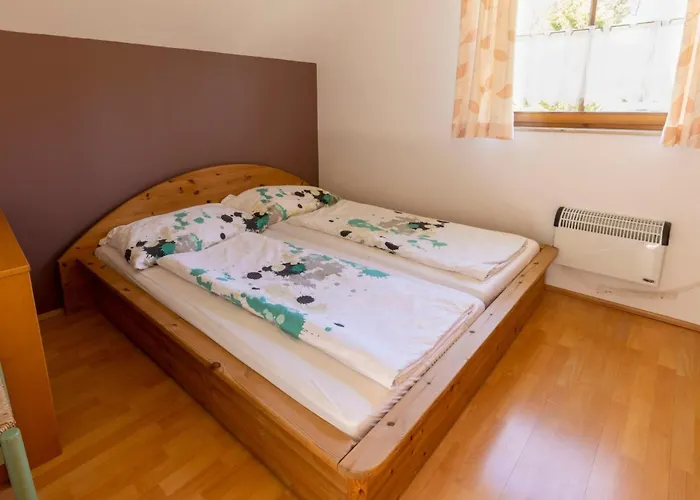 Dom wakacyjny Claudia By Interhome Feistritz im Rosental